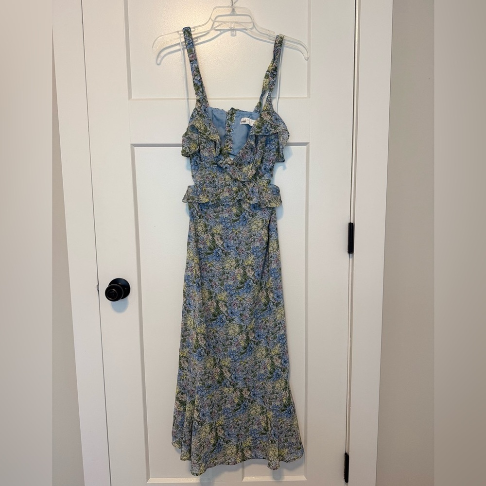 ASTR wildflower ruffle dress - Picture 5 of 11